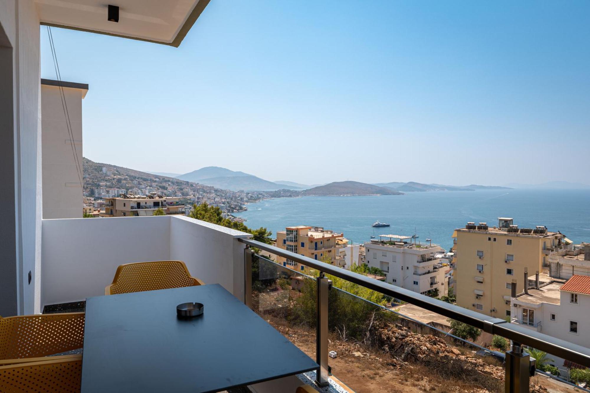 Euphoria Apartments Sarandë Eksteriør billede